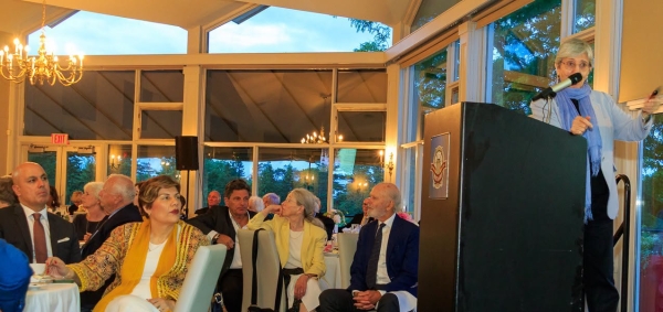Ambassador Soroosh attended the Dinner for Hope, an annual fundraising event organized by CFUW-Ottawa and University Women Helping Afghan Women