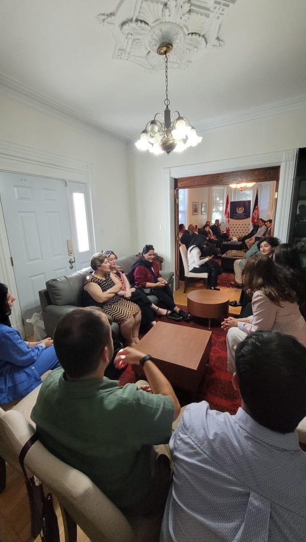 Ambassador Hassan Soroosh participated in a conference on Afghanistan in Parliament organized by the Afghanistan Young Leaders Organization (AYLO)