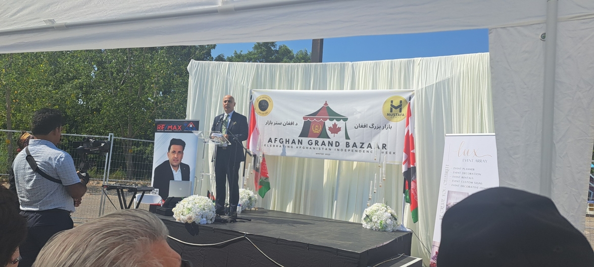 Ambassador Hassan Soroosh participated in and delivered remarks at the opening of the Afghan Grand Bazaar in Whitby